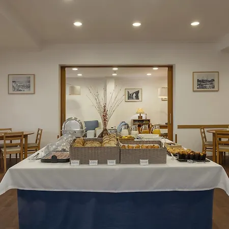 Szálloda Pinhal Mar Peniche