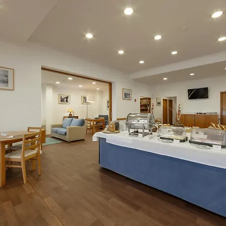 Hotel Pinhal Mar 3*