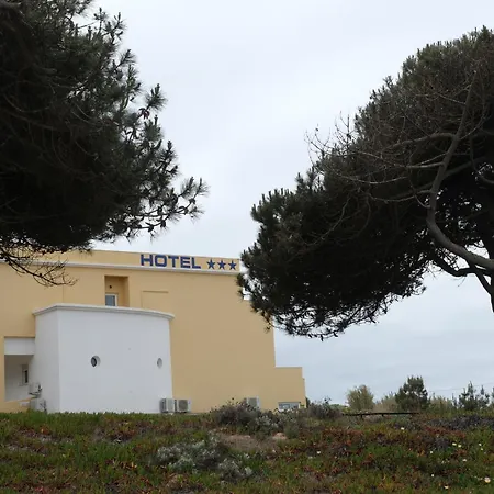 Pinhal Mar 3* Peniche