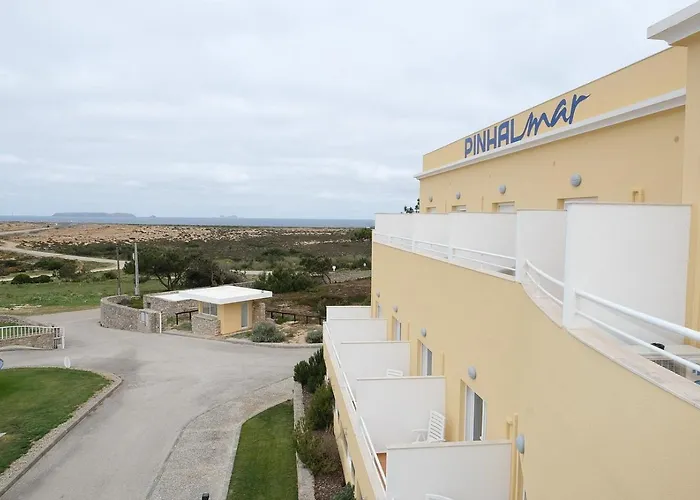 Pinhal Mar Hotel